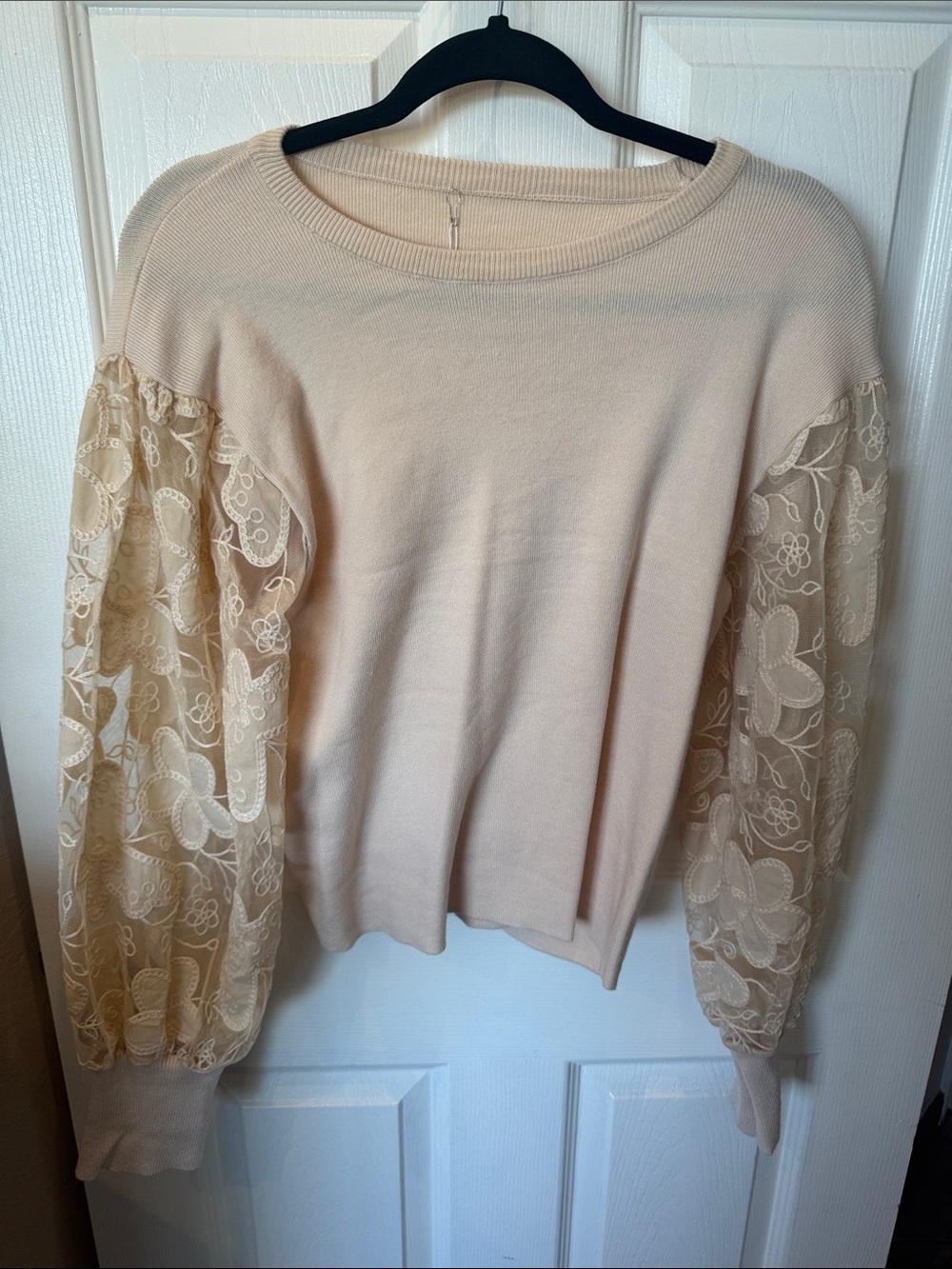 Cream Embroidered Lace Sleeve Knit Top